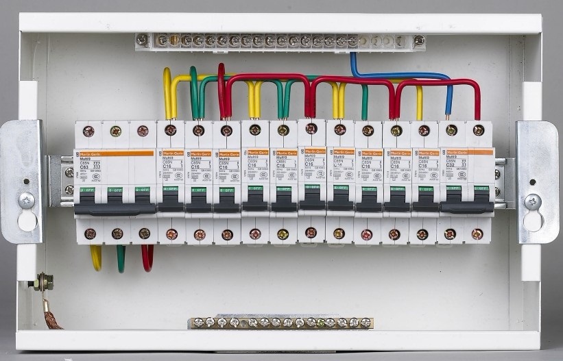 緊急情況，需你來拯救-消防應急照明配電箱
